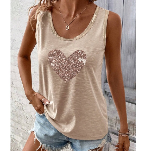 Solid Heart print Scoop Neck Tank Top - Picture 2 of 5